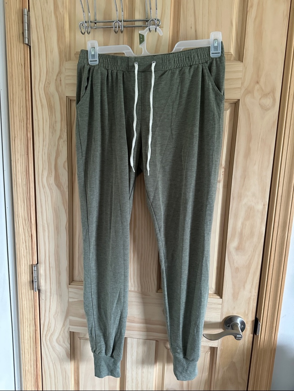 Women’s Large Olive Drawstring Jogger Pants